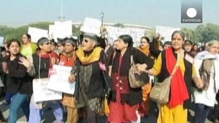 Inde : violées avant d'être pendues