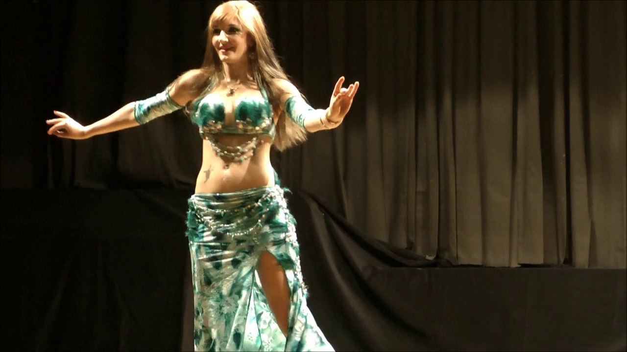 Sarasvati dance Belly dance fan veils and drum solo