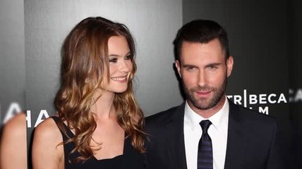 Tải video: Adam Levine and Behati Prinsloo Plan Summer Wedding in Mexico