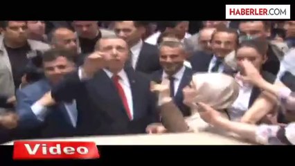 İzmir'de Sevgi Seli: "Hoş Geldin Uzun Adam"