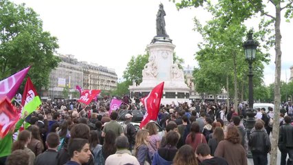 Défilé contre le FN à Paris