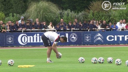 Grenier travaille ses coups francs, Giroud et Rémy les plus adroits devant le but !