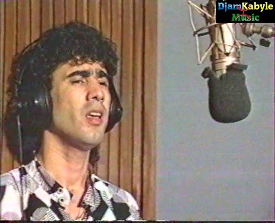 Ali IRSANE (Awid Afous-ik) El Henni / Clip (1992) / Kabyle