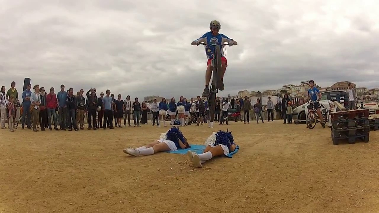 SHOW WHEELS - WATSA Festival 2014 (vtt et monocycle trial)