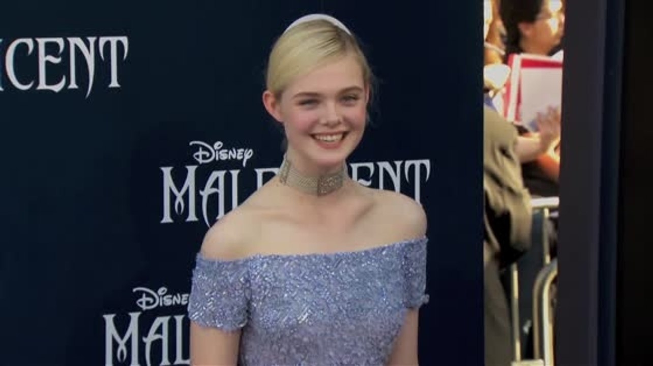 Beiseite Kate und mach Platz für Prinzessin Dakota und Elle