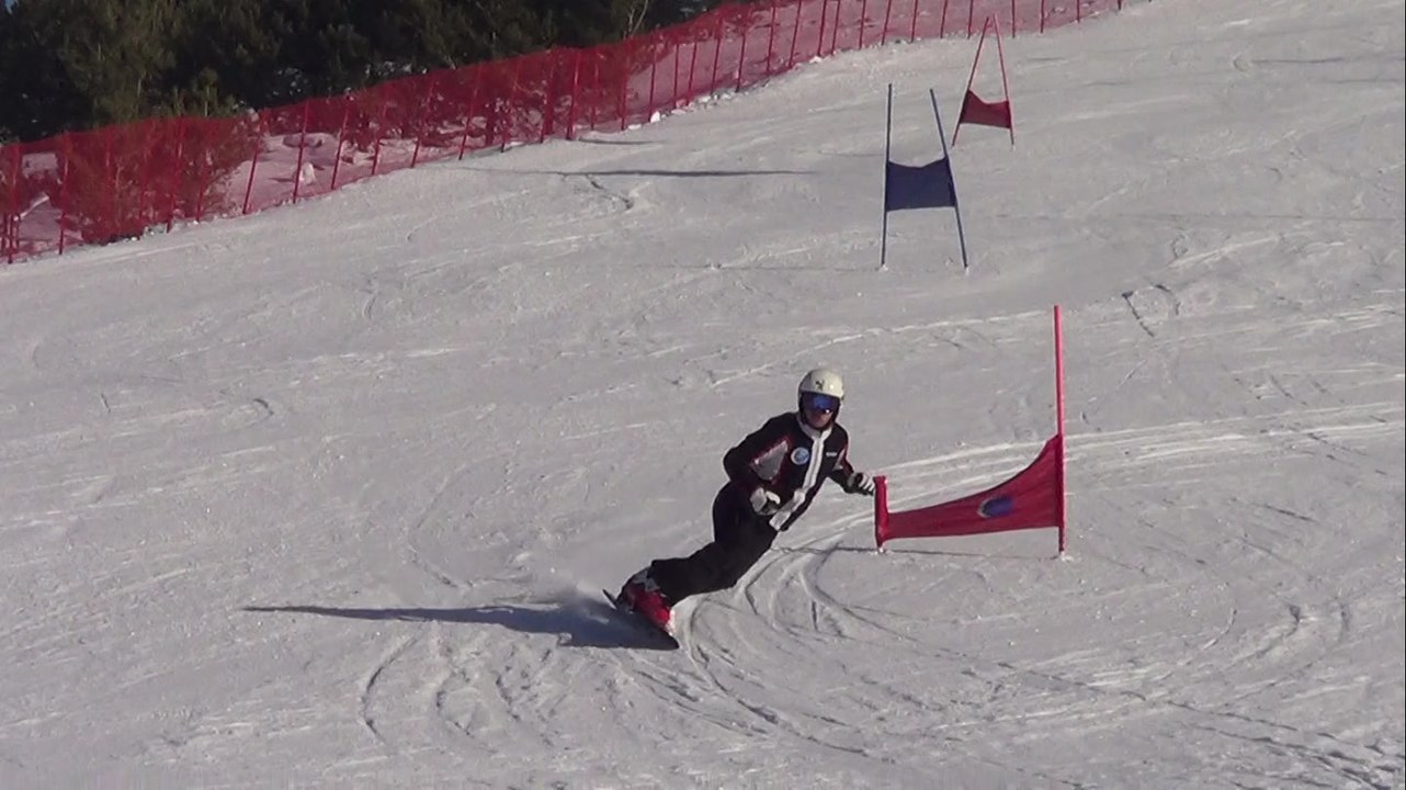 ALİ BAYRAKTAR 17 - O2 SNOWBOARD RACE TEAM