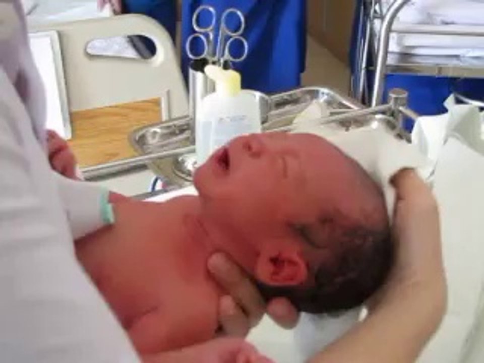 Louis-Gia Bao, bain....