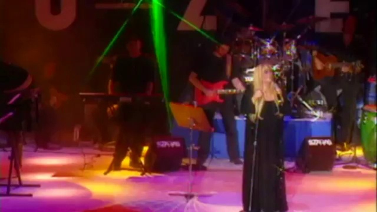 Şimdi Hayallerdesin (Zerrin Özer)