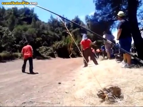 Kafayı Peynir Ekmekle Yiyen Ralli Seyircileri