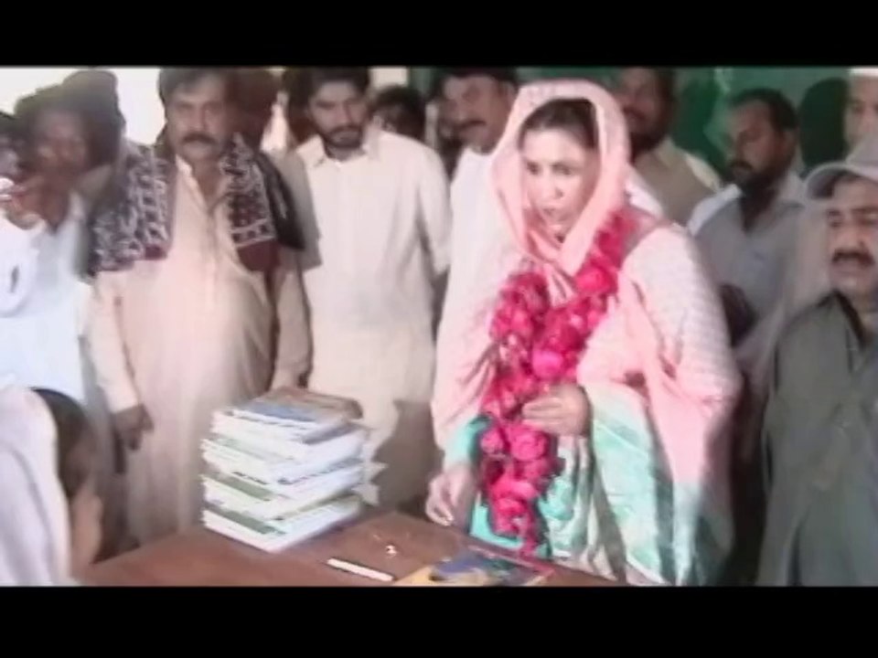 MNA shazia marri k mukhtalif school k dwra r media se guftago