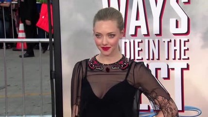 Amanda Seyfried dice que "chupar bigotes" es lo peor que ha hecho