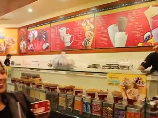 This is how they serve ice cream in Dubai