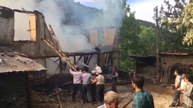 Geyve Koru Köyü Yangın-İbrahim Çavdar