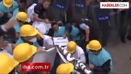 Enerji Bakanlığı Önünde Zincirli Eylem