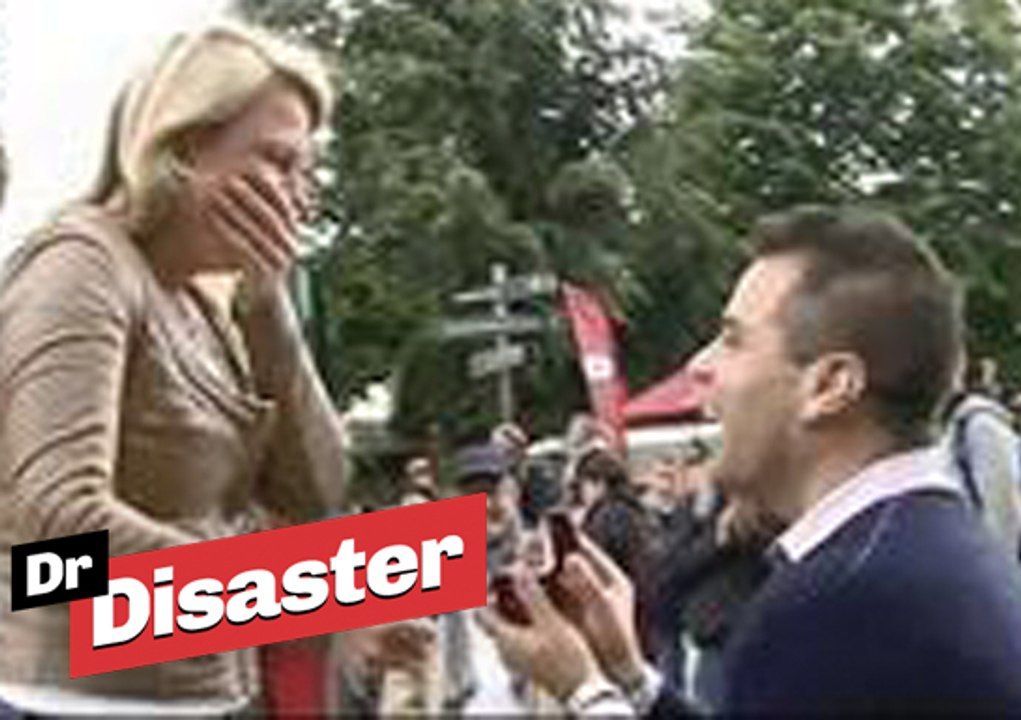 Emouvante demande en mariage à Roland Garros / Dr Disaster