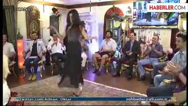Adnan Oktar'ın Brezilyalı kediciği samba yaptı!