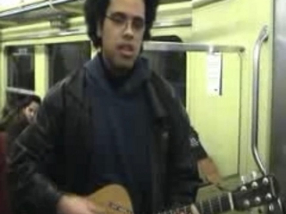 chanteur du train