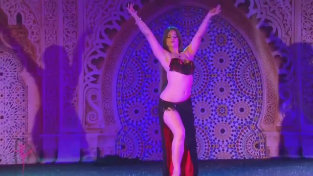 مش صافيناز .رقص شرقي مصري .Hot Belly Dance - Tango Oriental