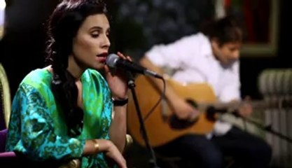 Zoe Viccaji - Neend Ati Nahi (Cover) - Sana Safinaz Acoustics - YouthMaza