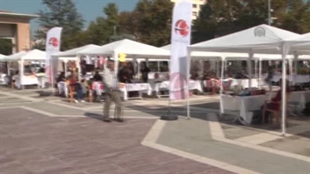 Kadınlardan El Emeği Göz Nuru Sergisi