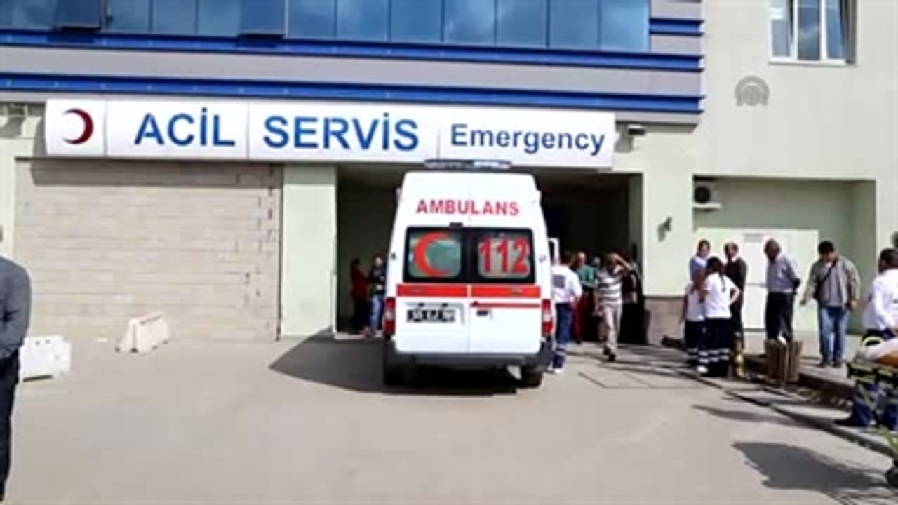 Servis Minibüsünün Çarptığı Kadın ile Torunu Öldü