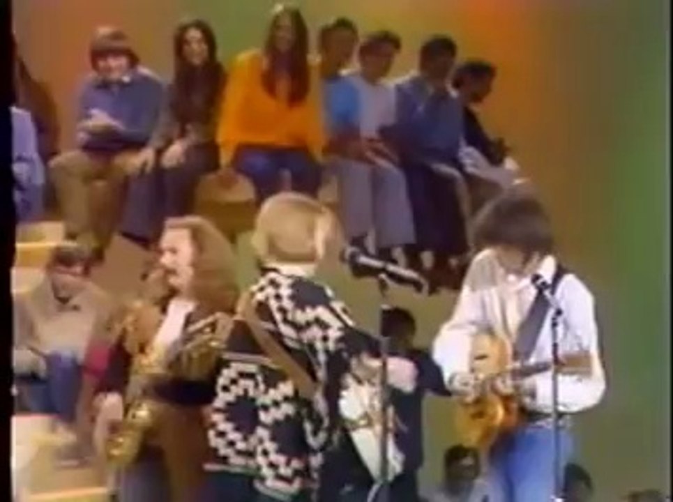 Crosby, Stills, Nash _ Young ''Down By The River'' [Live - 1970]
