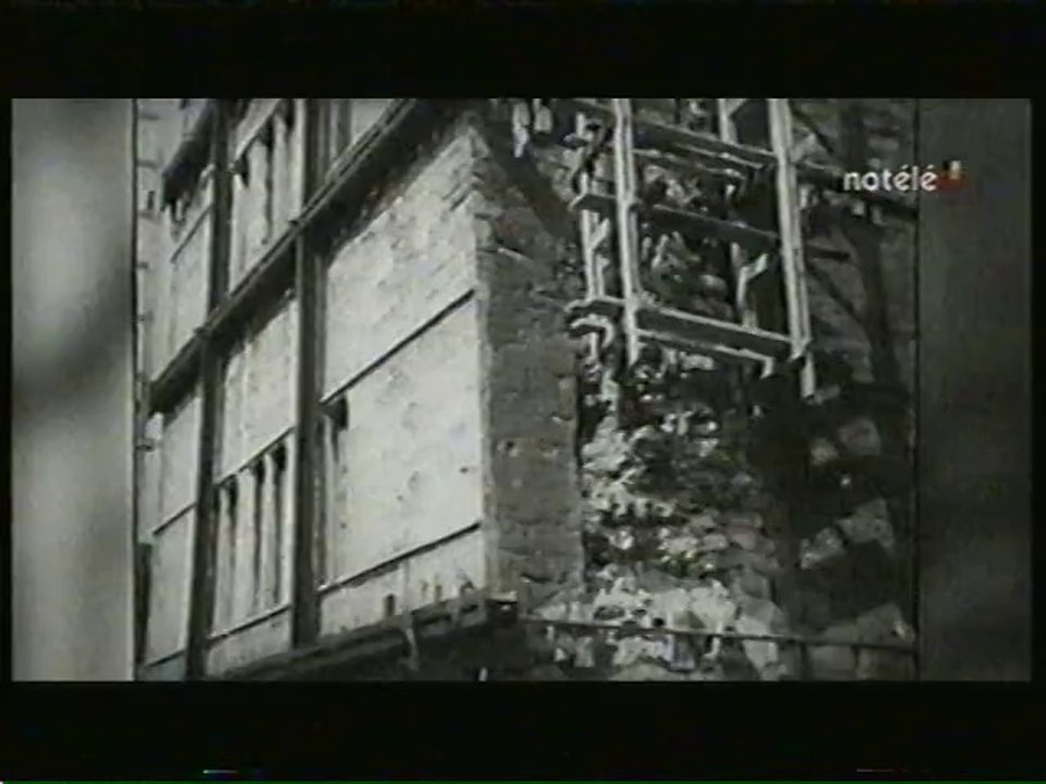 Reconstruction du pont des trous.