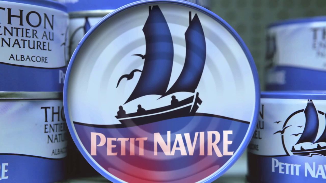 Greenpeace dénonce la pêche au gros de la marque "Petit Navire" dans une vidéo très bien réalisée