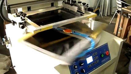 Rotary Flat Screen Printer With 2 Workstations