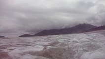 Nas ondas da Praia do Rio Puruba, um sonho de rio, Ubatuba, SP, Brasil, mares e rios, Natureza Selvagem