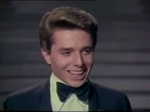 Enrique Guzman & Hilda Aguirre Andando de tu Mano {Miros Mar}¸.•*¨*• ♪♫