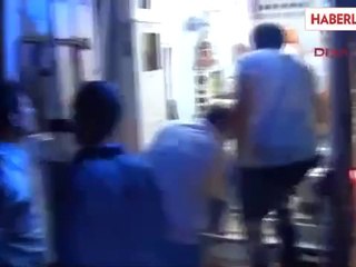 Tarsus'ta Kobani Eylemi: 2'si Polis, 4 Yaralı (2)