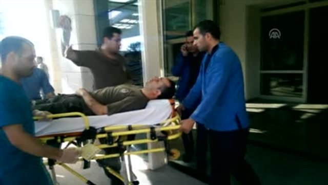 Işid Bahanesiyle İzinsiz Gösteriler - Polis Memuru Yaralandı