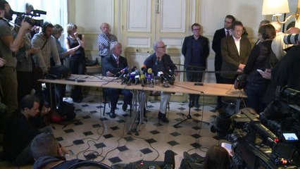 Nobel de literatura pide explicación