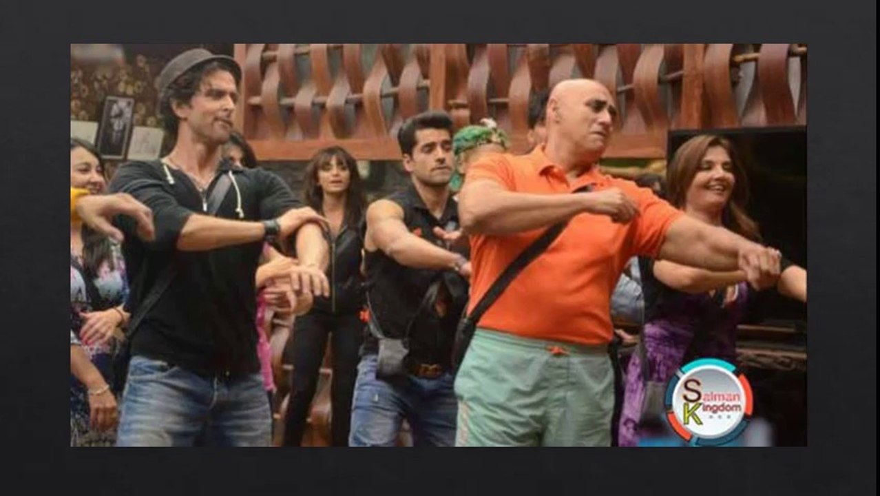 Exclusive Photos of Hrithik Roshan on Bigg Boss 8 Show