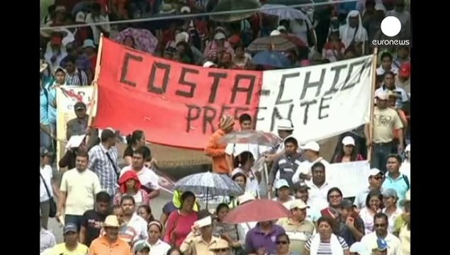 Mexique : Nouvelles fosses clandestines dans l'affaires des étudiants disparus