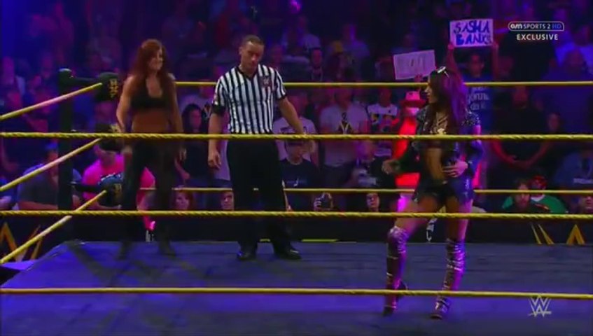 Sasha Banks vs. Becky Lynch-NXT Takeover Unstoppable - video Dailymotion