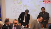 Delrio presenta 'Italia sicura' su dissesto e scuole, ma stavolta 'niente selfie dai cantieri' - Il Fatto Quotidiano
