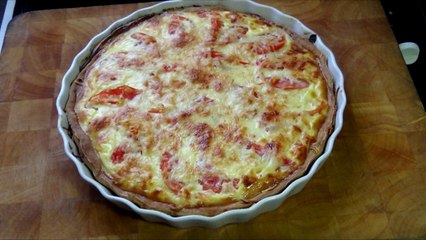 Cuisine Française  - Quiche à la Tomate, Thon et Surimi