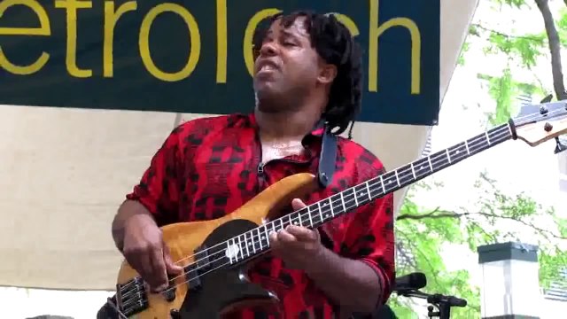 Victor Wooten - I Want You Back (Brooklyn, NY, 2010-10-24)