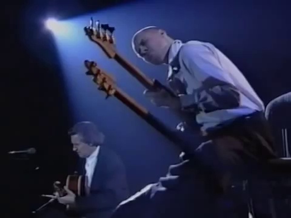 John McLaughlin and Jonas Hellborg - Electric Dreams, Follow Your Heart (Bourges 1987)