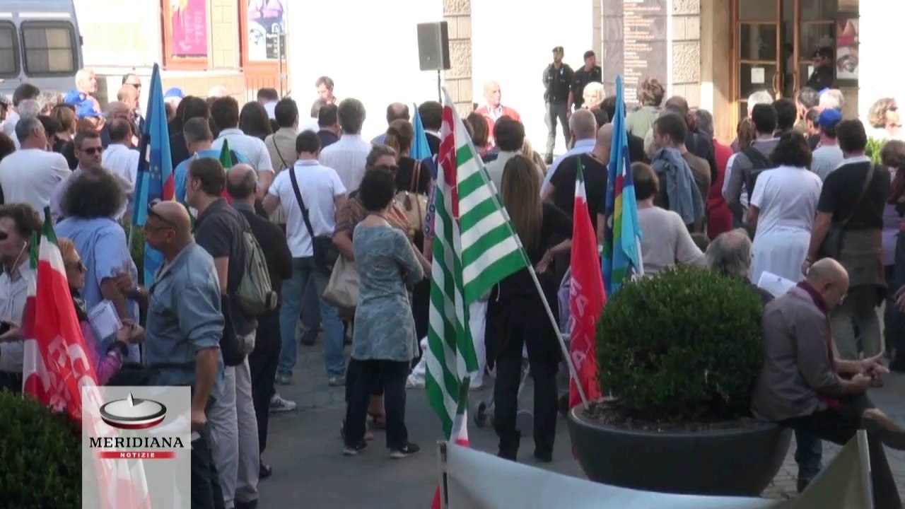 Teatro dell’Opera, sindacati uniti contro i licenziamenti Marino si chiuda in stanza anche con noi