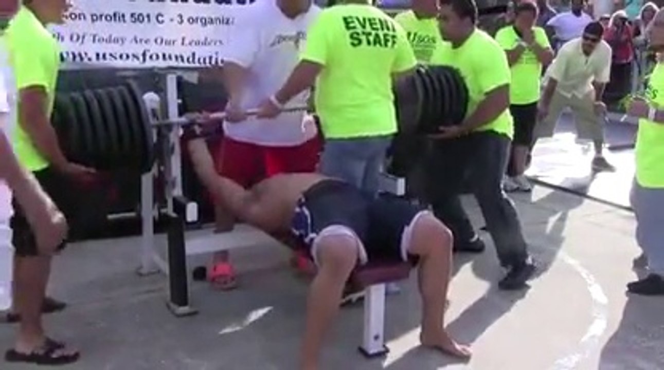 330 kg à soulever : tentative de record du monde ratée!