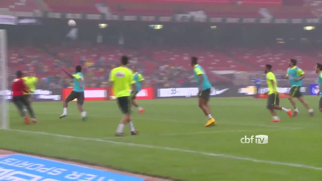 Seleção faz últimos ajustes antes de duelo contra Argentina