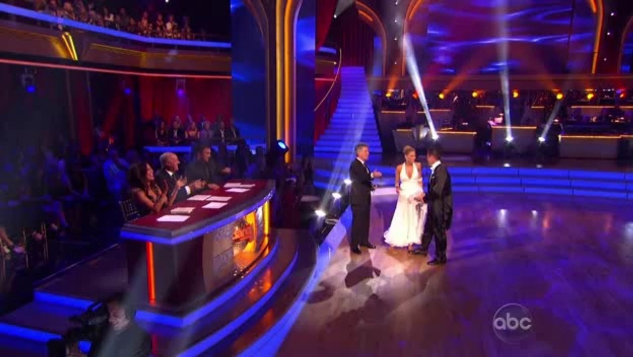 David Arquette & Kym Johnson -  Viennesee Waltz