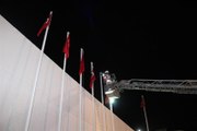İzmir'de Türk Bayrağı'nı İndirme Girişimi