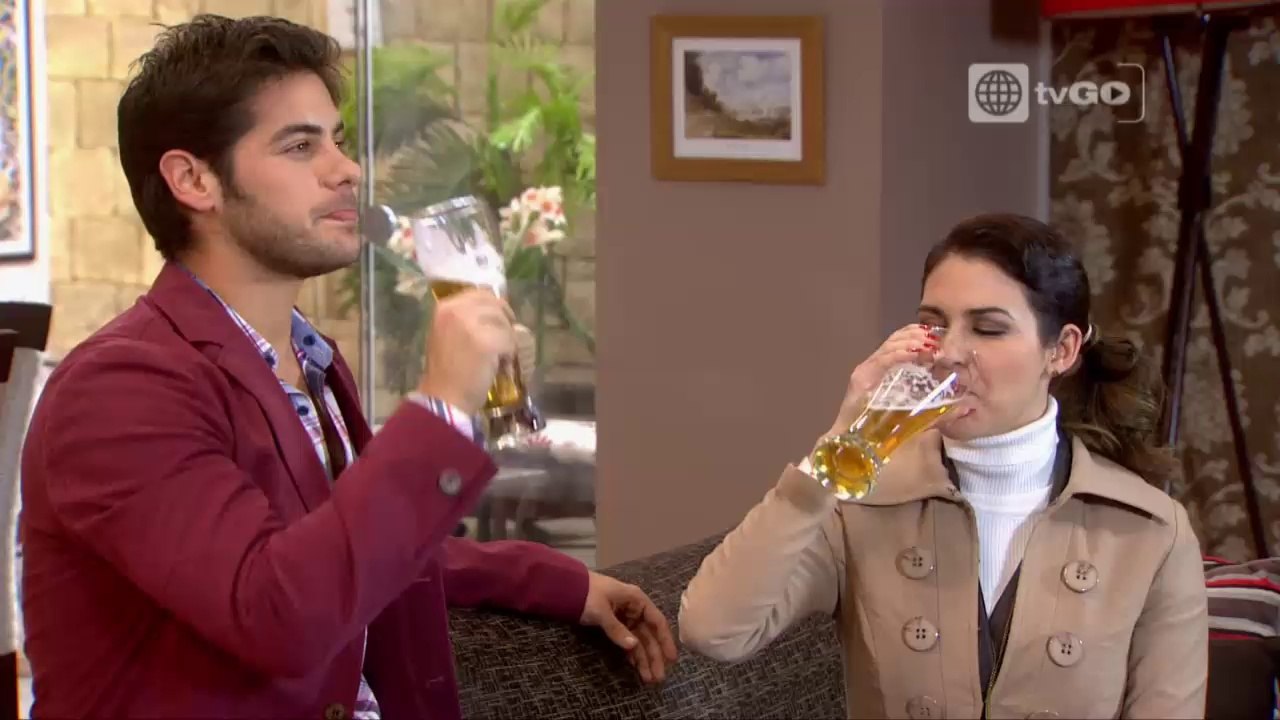 al fondo hay sitio - parte 1/5 - Viernes 10-10-2014 - Sexta temporada