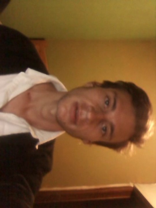 VID_20141010_234446