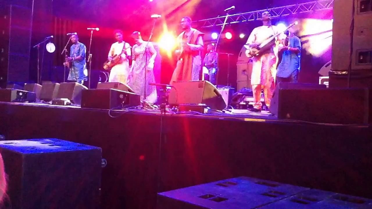 Bassekou Kouyate & Ngoni Ba op Festival Mundial 2014