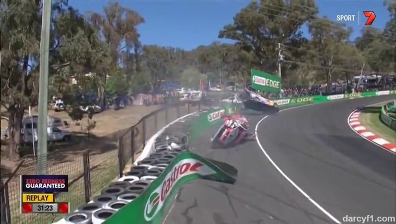 V8 Supercars Bathurst 2014 Lowndes Tander Massive Crash